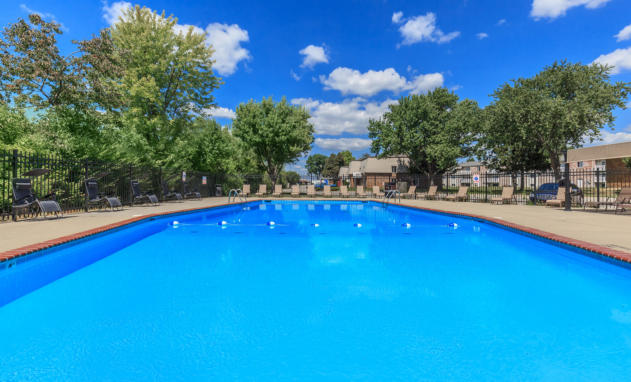 10 West Apartments of Indianapolis - Apartments in Indianapolis, IN